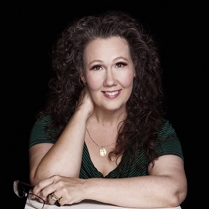 Heidi Wessman Kneale, author